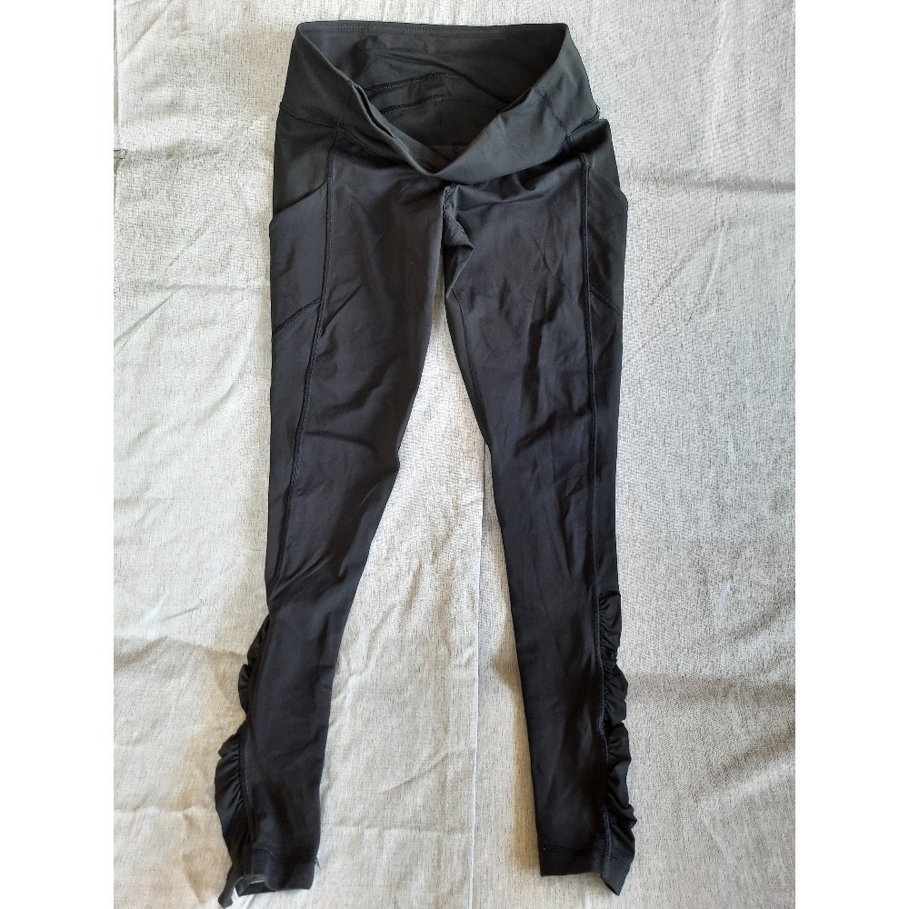 Lululemon Women 10 Pull-On‎ Pockets Activewear Wrinkled Black Ankle Pants